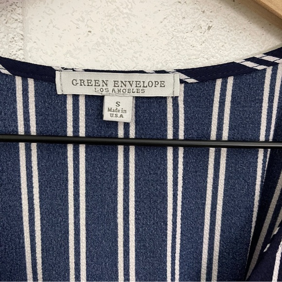 GREEN ENVELOPE Navy White Vertical Stripe Sleeveless Tunic Top - Picture 5 of 11